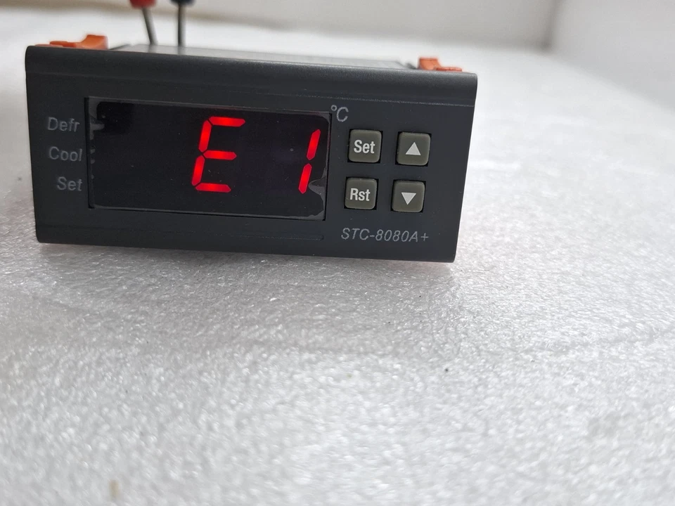 STC-8080A+ MICROCOMPUTER TEMPERATURE CONTROLLER